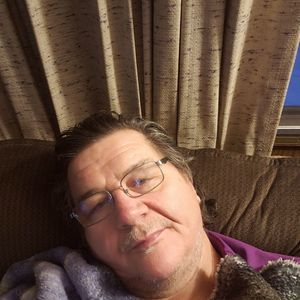 Meet your Posher, Charles